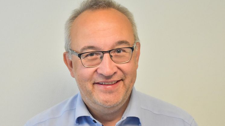 Robert Lindberg.jpg
