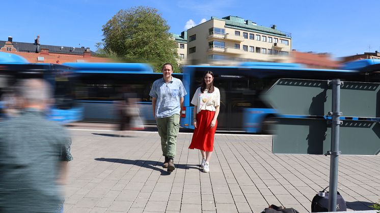 Södra torget Gustav och Alma.jpg