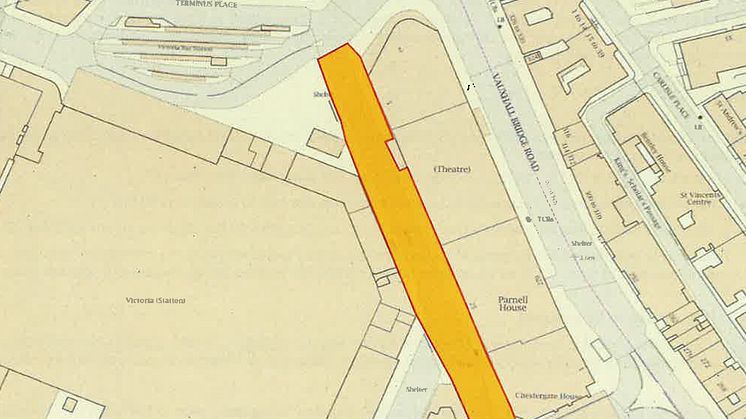 Tommy Robinson protest form up area.jpg