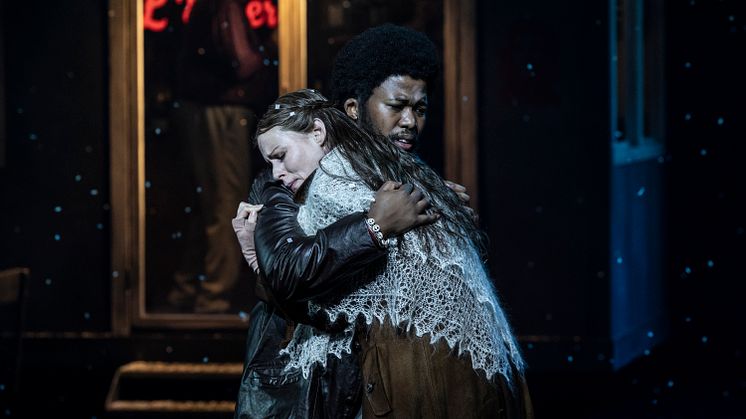 Luthando Qave som Marcello i La bohème (2023)