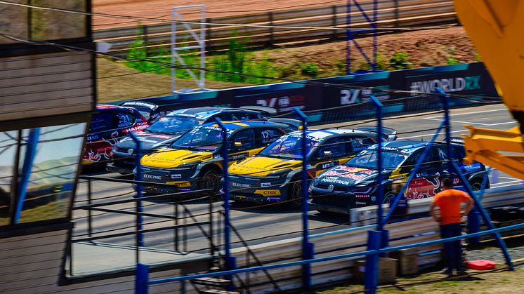 Start i FIA World RX i ungerska Nyirád
