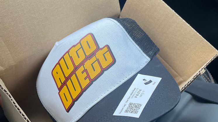 Merch vom Auto Duett