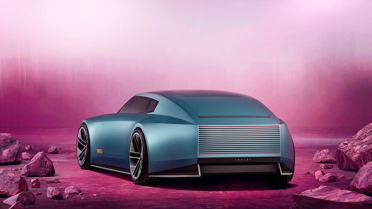 HERO_IMAGERY_16x9_BLUE REAR 34.jpg