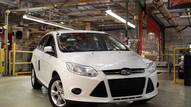 Ford aloitti 1.0-litraisella EcoBoost-moottorilla varustetun Focuksen tuotannon
