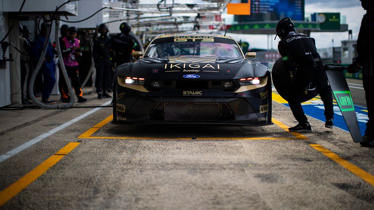 24t Le Mans Ford Mustang GT3 (2).jpg