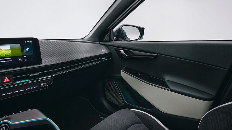 kia-new-ev6-my25-wolf-grey-studio-interior-highres-12.jpg