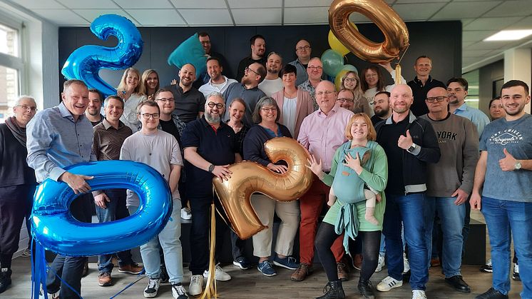 20-Jahre_Outbox-AG-Teamfoto.jpg