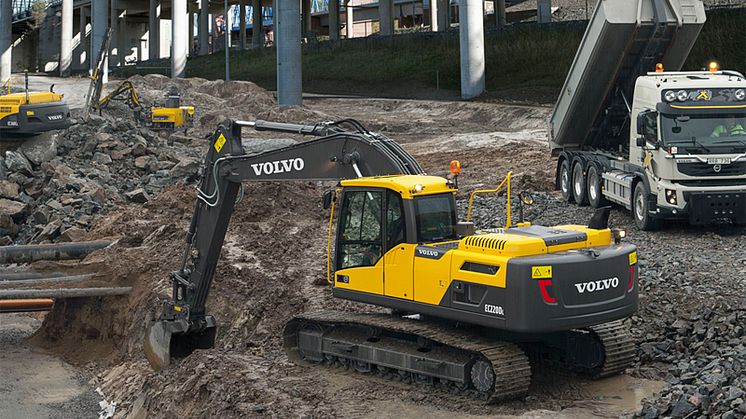 Volvo D-seriens medeltunga grävmaskiner är skapade för effektivitet