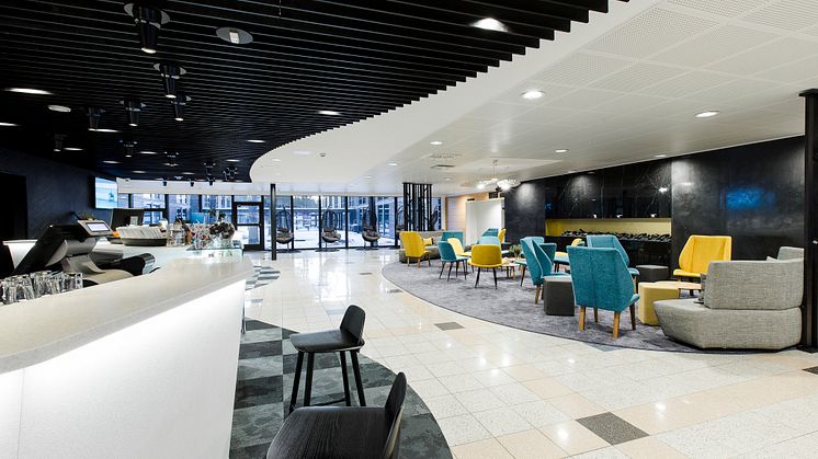Hotel Sveitsi_Lobby.jpg