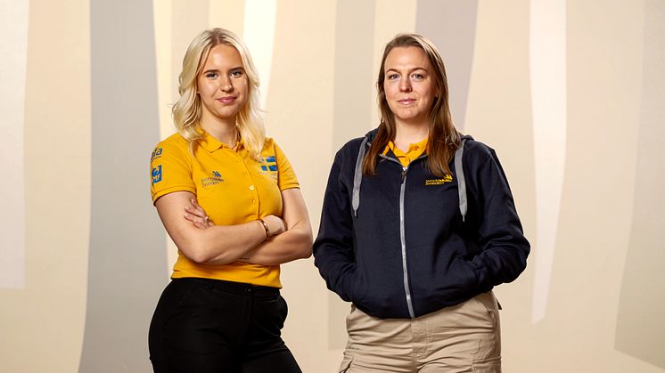 Kajsa Englund, Yrkeslärare (höger) som coachar Nelly Alm (vänster) inför Yrkes-VM i Lyon i september. 