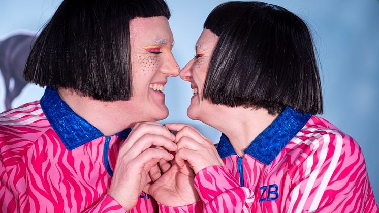 Martin Waerme och Anja Rajić i VAD HÄNDE MED ZOZO OCH BECKY?, foto Sara P Borgström