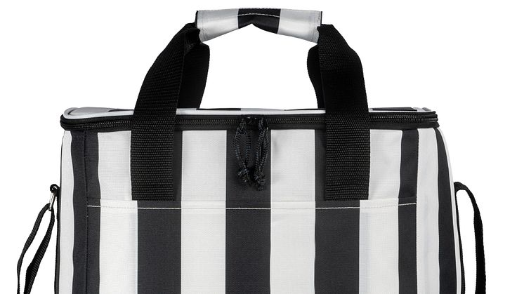 Sagaform SS25 - City stripe cooler bag large rPET Black/white 