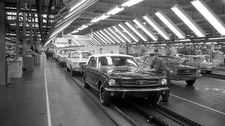 1964-Gen1-FordDearbornAssemblyPlant.jpg