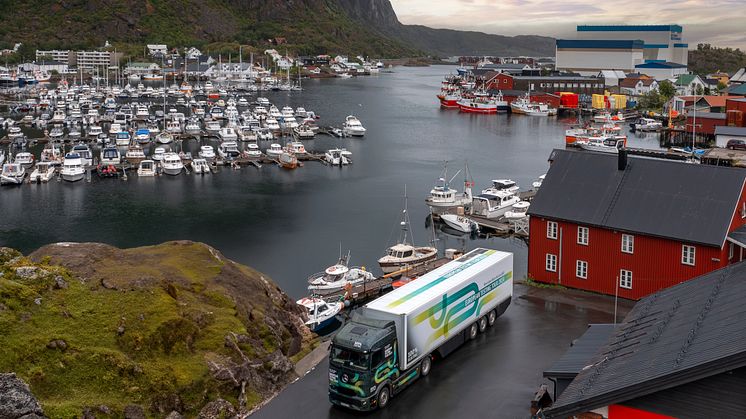 eActros 600 Europatur 2024.jpg