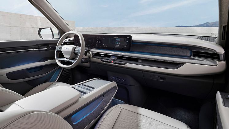 (Image 2) Kia wins prestigious 2024 Car Design Award for Brand Design Language with ‘Opposites United’_print.jpg