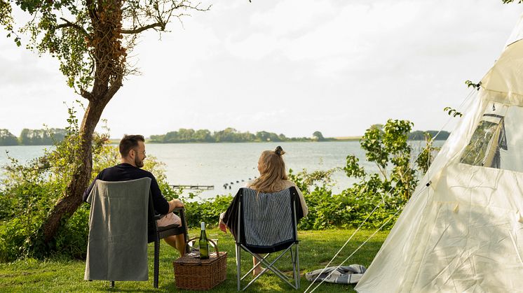 Der er rift om de danske campingpladser – men færre ankommer med campingvogn