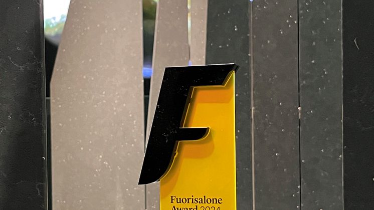 Earthic_Lab_Cosentino_Fuorisalone_Award 2 ok.jpg