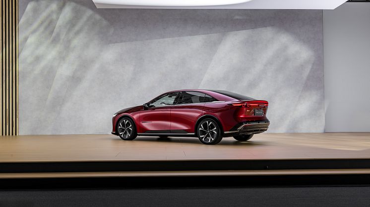 Mazda 6e