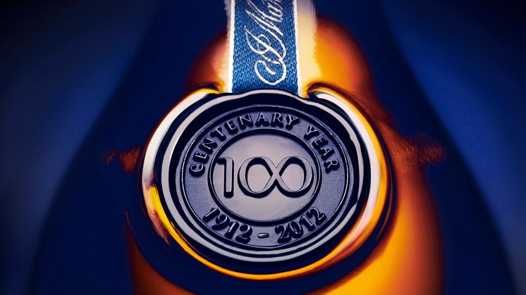 MARTELL CORDON BLEU ER 100 ÅR