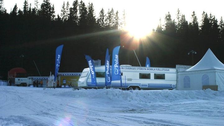 Sveriges största husvagn åker snowboard under Ski Funtastic i Sälen