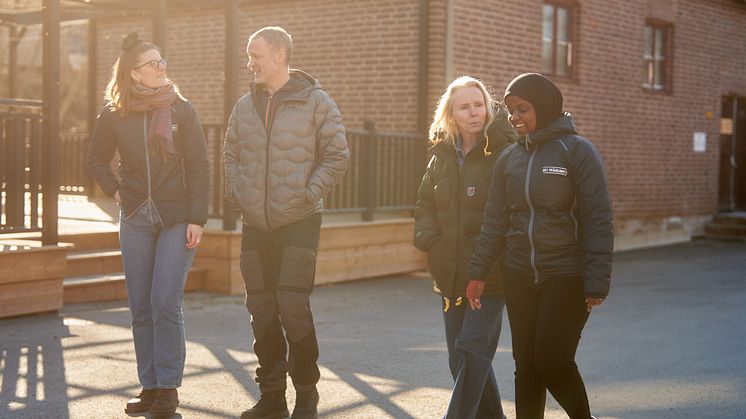 Nathalie Johansson Billing, strateg på Hej främling, David Ekelund, VD på Icebug, Lhina Segerbo, People & Culture Manager på Icebug och Samira Musa, nationell koordinator och biträdande verksamhetschef på Hej främling.