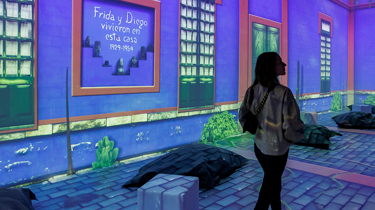 Frida_9_1080x1080.png