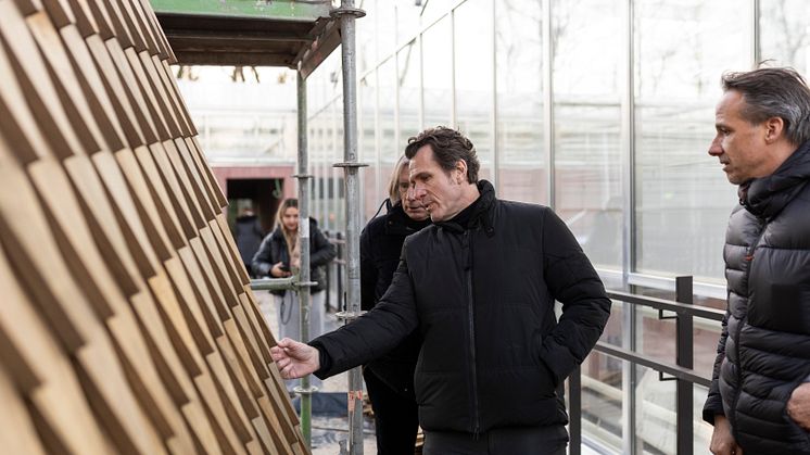 Grüne Arche aus Kebony