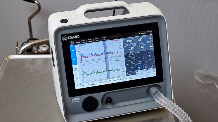 Skärm som visar det respirometern mäter - mängden syre och koldioxid.jpg