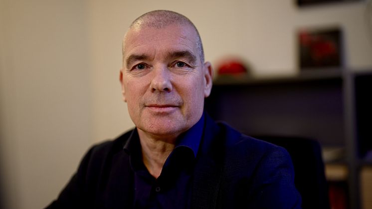 Ulrik Velser - close up3.jpg