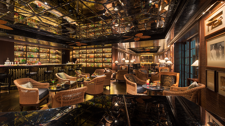 mandarin-oriental-bangkok-thailand-bar-bamboo.png