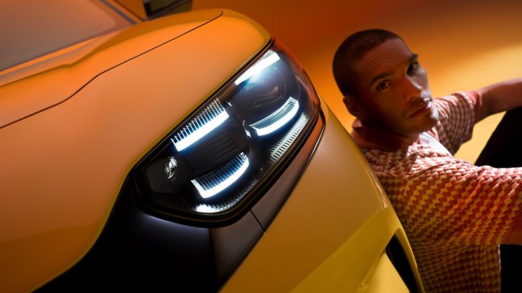 2024Ford_ElectricCapri_05.jpg