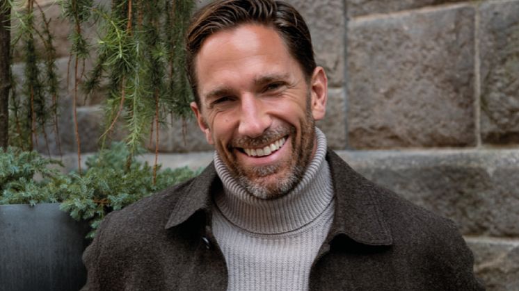 Den tidigare ishockeyspelaren Joel Lundqvist pratar om vinnande ledarskap och hur teambildning hjälper dig till framgång.