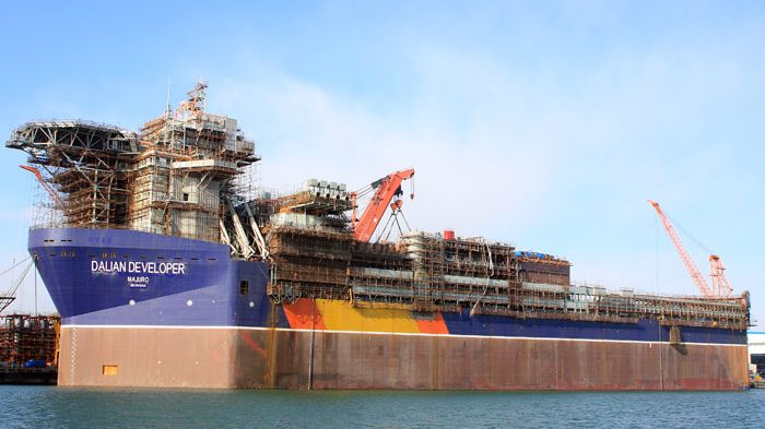 Cavotec delivers radio remote controls for world’s largest deepwater drilling vessel