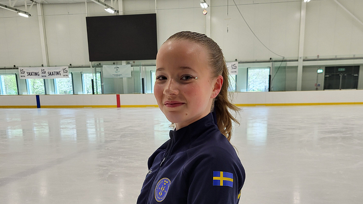 Tre guldmedaljer för Vilma i Inclusive Skating World Championships 2024