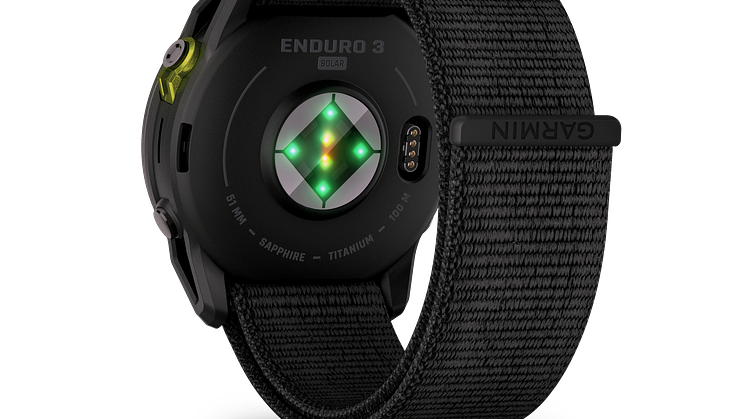 010-02751-01_08_Enduro3_black_HR_rear.png
