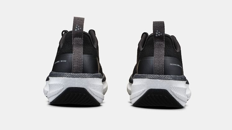 1914832-999000_Endurance 2 M_Heel.jpg