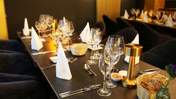 Restaurant JOSEPHINE im Krystallpalast Varieté