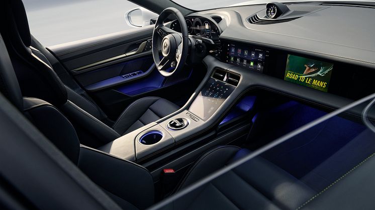 Porsche Communication Management