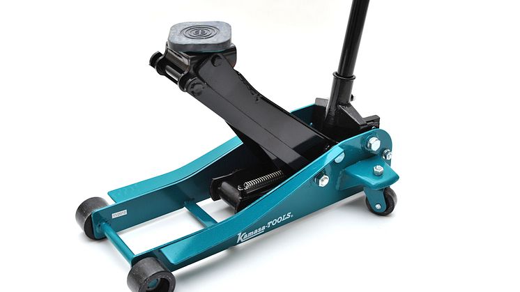 Svårt hitta kraftfull domkraft? Kamasa Tools nya har 2,5 tons lyftkraft