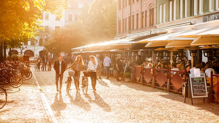 På Möllevångstorget. Foto Apelöga Malmö stad (2).jpeg