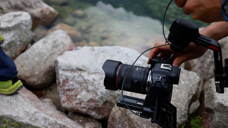 RF 24MM F1.4L VCM_BTS_Nature_Lifestyle 02.JPG