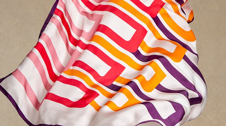 RR_Collection_AT_Scarf_190225_01.jpg
