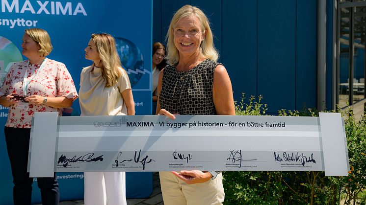 MAXIMA signering_Carola_Joelsson_rör