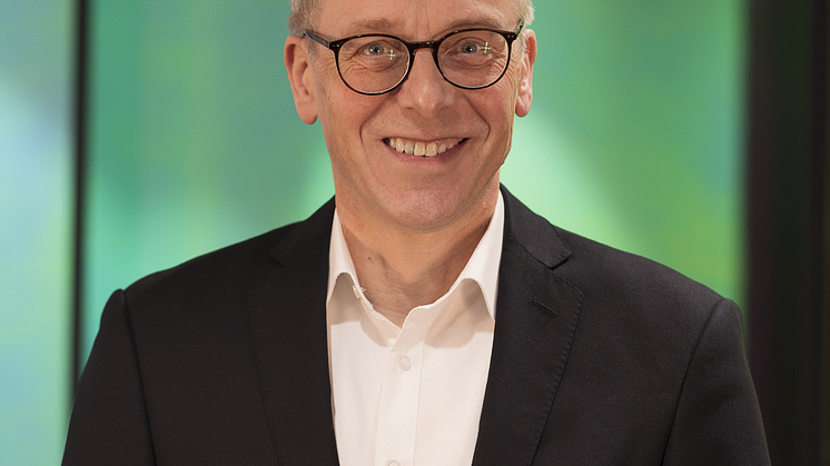 Handelsblatt Research Institute_Dr. Jörg Lichter.png