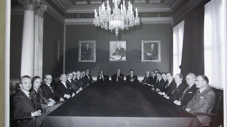 Bankrådssalen – Bestyrelsesmøde 1960, Holmens Kanal 14. Photo courtesy of Danske BankJPG.JPG