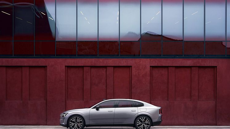 342392_Volvo_ES90_Exterior.jpg
