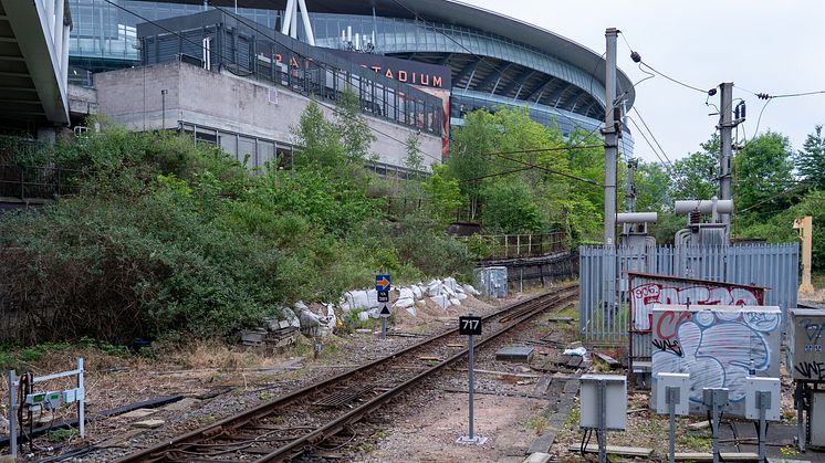 After (no signal) - Northern City Line.jpg