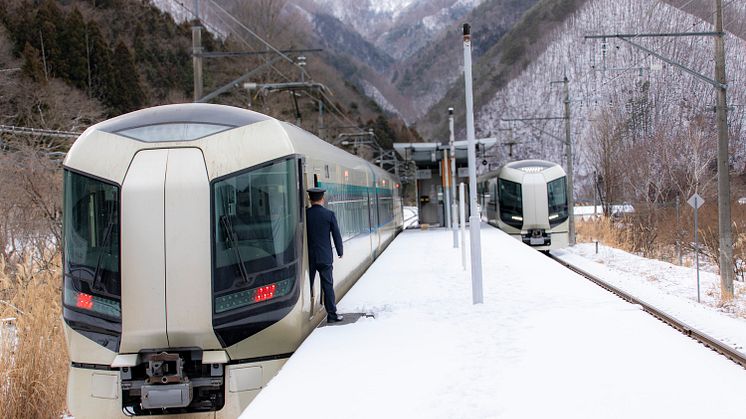 Tobu Train to Kamakura Festival