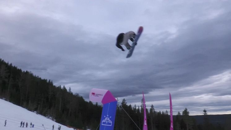 250411-SM-Klappen-Snowboard-slopestyle-Vinnare_Novalie_Kalle_Vinnare_15sek.mp4