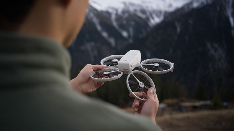 DJI FLIP_Foldable Full-Coverage Propeller Guard.jpg